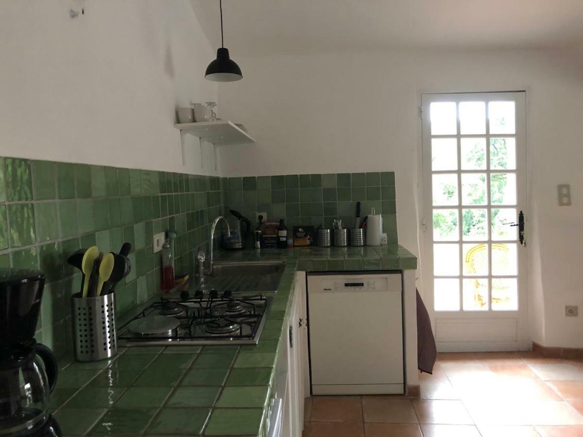 לינה וארוחת בוקר Bargemon Ferme Le Pavillon מראה חיצוני תמונה